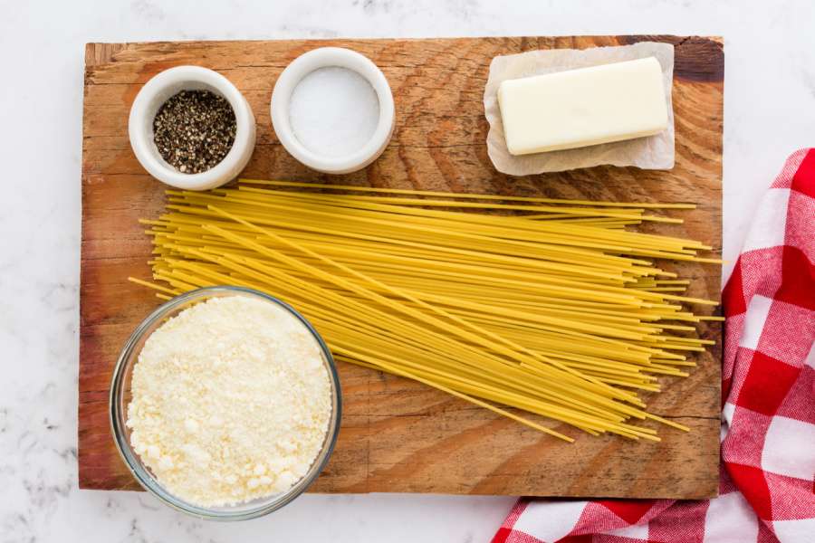 ingredients for Cacio e pepe