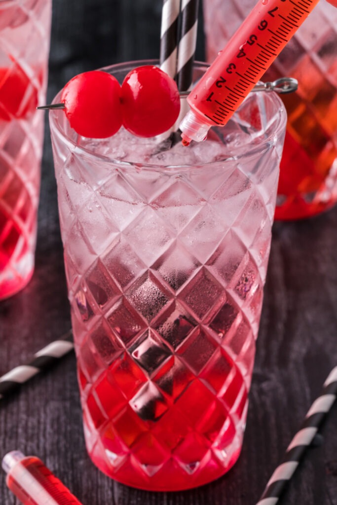 Dirty Shirley Halloween Drink