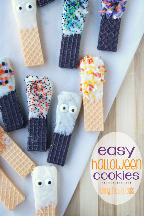 Easy Halloween Cookies --- familyfreshmeals.com --