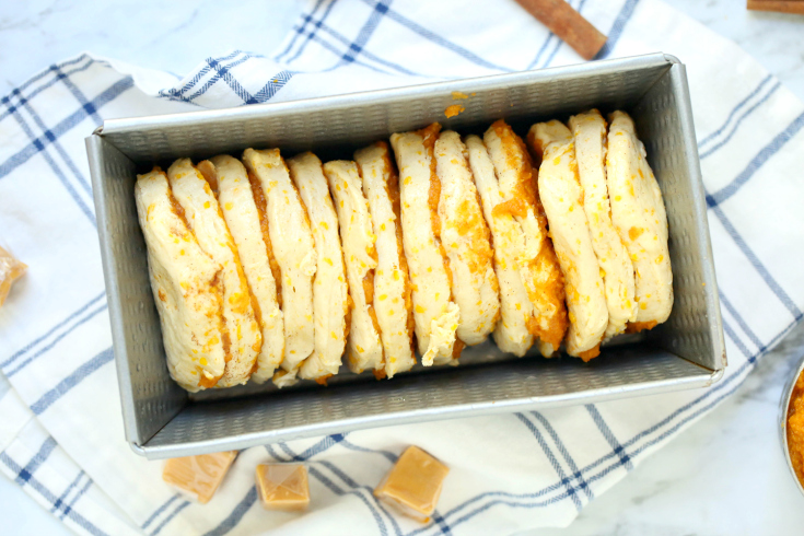 Easy Pumpkin Caramel Pull Apart Bread - Step 4