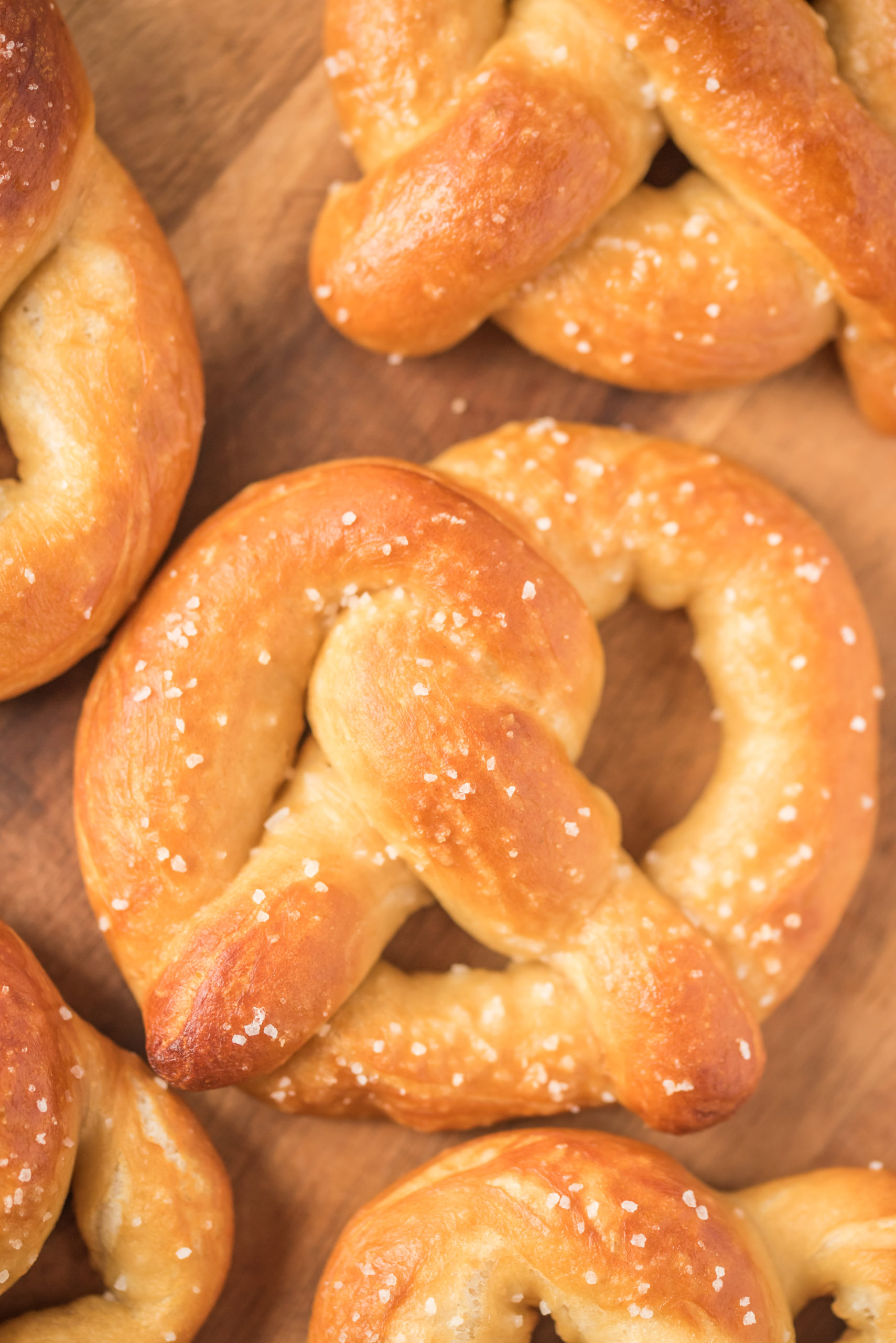 How to Make Homemade Soft Pretzels via @familyfresh