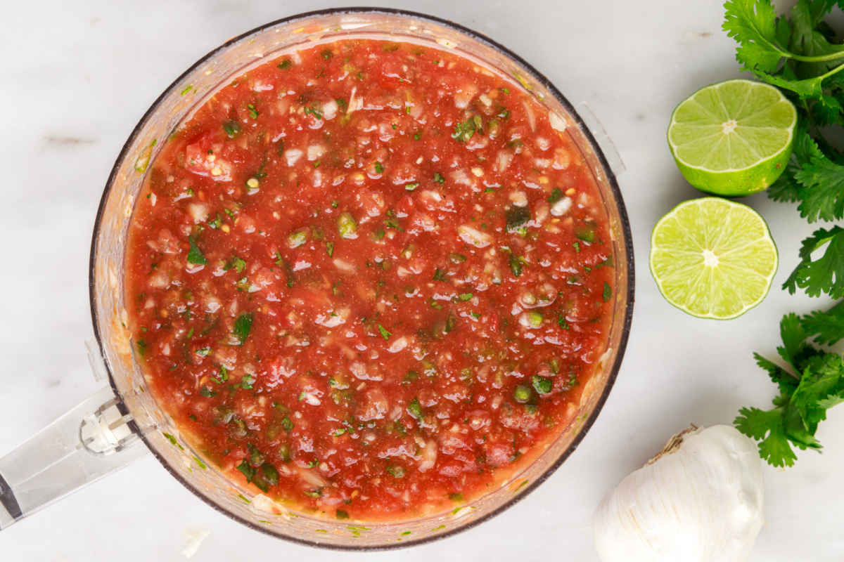 Restaurant Style Salsa in food processor